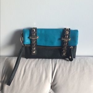 🌟FINALE SALE🌟 Large Cache Wristlet